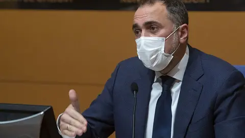 El conselleiro de Sanidad, Julio García Comesaña.