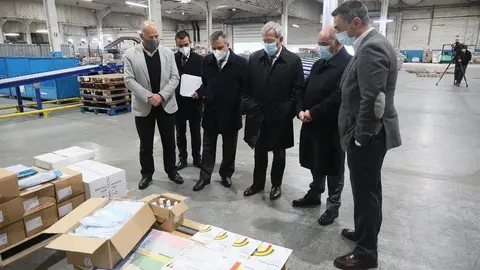 El subsecretario de Estado y Administraci&oacute;n Interna, Antero Lu&iacute;s, monitorea el proceso de env&iacute;o del material de apoyo para las Elecciones Legislativas 2022 a las C&aacute;maras Municipales, Agualva-Cac&eacute;m.