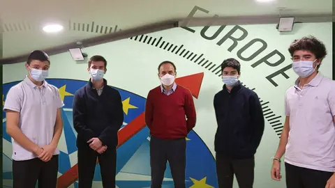 El centro educativo vigués el único seleccionado entre los colegios vigueses que han tomado parte en esta edición.