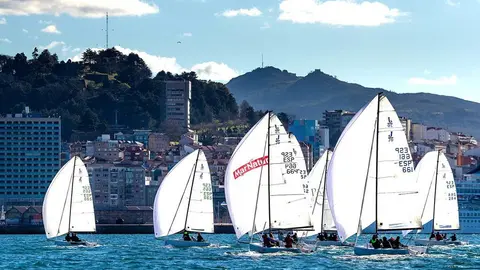  Espectaculares las mangas urbanas en Vigo. MARÍA MUÍÑA.