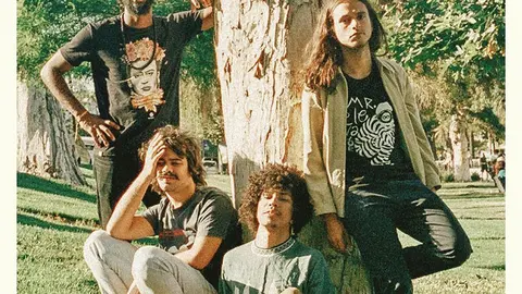 Com um crescimento acentuado fixados na cena artística brasileira e internacional os BOOGARINS têm percorrido salas de concerto por todo o mundo e pisado festivais como Rock in Rio, Lollapaloza, Primavera Sound, ou Paredes de Coura.