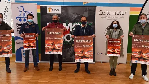 Mos presenta o Trofeo Xunta Campionato de Só Danza e Parellas