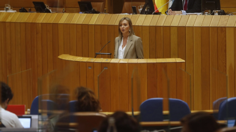 Fabiola García, no Pleno do Parlamento que Galicia.