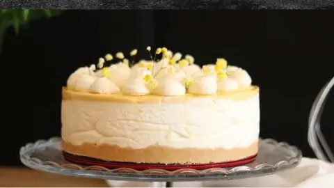 Tarta de requeixo con galleta y miel sin horno.