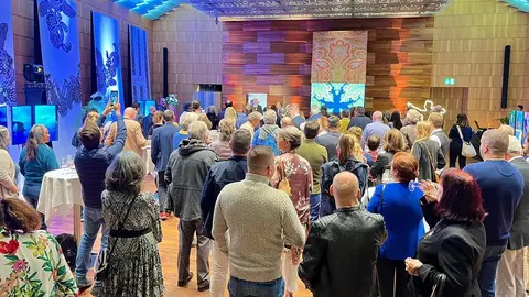 O director de Admón. e RR. Amigos do Camiño, Ildefonso de la Campa, asistiu á presentación de Galicia en Suíza na que participaron preto dun cento de persoas.