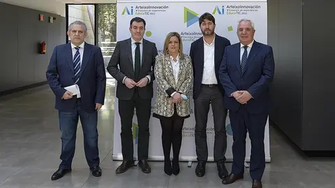 Arteixo. A Coruña
O conselleiro de Cultura, Educación e Universidade en funcións, Román Rodríguez, inaugura o V Encontro de experiencias EducaTIC 2022.