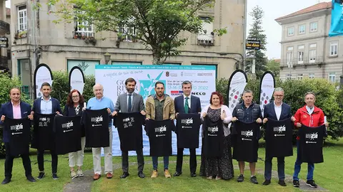 En el centro de la imagen el 6 veces campeón de Europa y 3 del mundo de marathón, Ivan Alonso. PEDRO SEOANE.