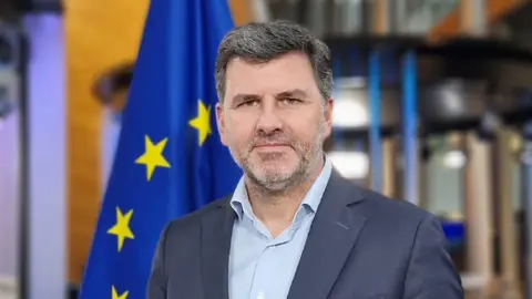 Nicol&aacute;s Gonz&aacute;lez Casares,  eurodeputado socialista.