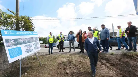 Comezan as obras na P0-403 incorporando algunhas das demandas do Concello de Ponteareas e a veciñanza.