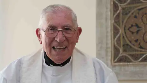 D. José Domínguez, en el colegio Montecastelo de Vigo.