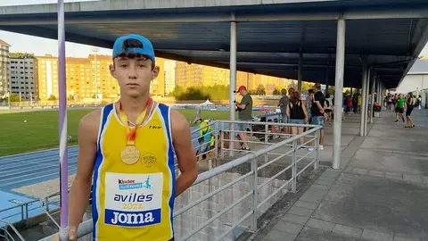 Enzo López. campón España xavelina.