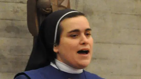 Diana se convertirá Sor Diana.