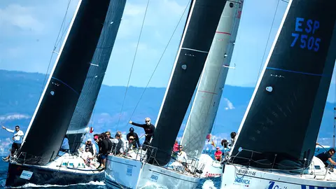 Los ORCs fueron los únicos que pudieron estrenarse hoy en el Príncipe de Asturias. LALO R. VILLAR.