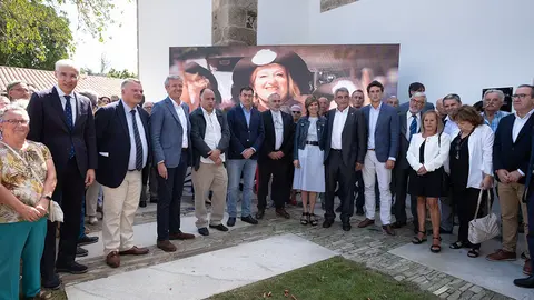 O presidente da Xunta, Alfonso Rueda, acompañado do vicepresidente primeiro, Francisco Conde, asiste en Monforte á misa en lembranza de Aida Menéndez Lorenzo e ao acto de homenaxe no albergue de O Saviñao. Igrexa dos Escolapios (Monforte) - Pazo Bispal de Diomondi (O Saviñao).