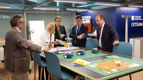 El conselleiro de Cultura, Educación, FP y Universidades visita las instalaciones de esta nueva infraestructura en el Edificio Fontán que estará plenamente operativa en este trimestre.