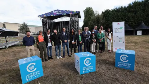 La directora de Turismo de Galicia, Nava Castro, y el delegado de la Xunta en Lugo, Javier Arias, participaron en la presentación de este festival que tendrá en Lugo este fin de semana.