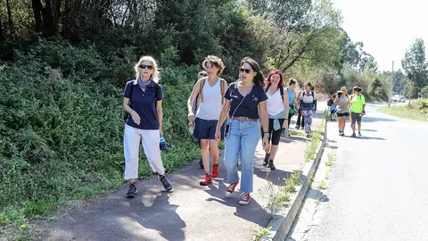La consellería de Promoción del Empleo e Igualdad recorrió un tramo del Camino entre Vilanova de Arousa y Catoira en el marco del programa que desarrolla la Xunta en colaboración con la Fundación Estela.