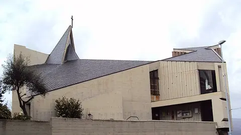Igrexa parroquial de Nosa Señora das Neves, en Vigo.