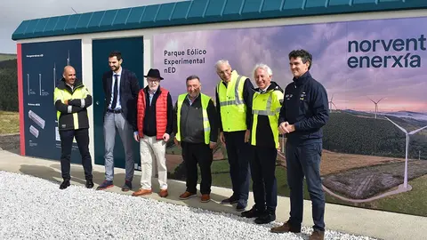 El vicepresidente primero y conselleiro de Economía, Industria e Innovación, Francisco Conde, visitó hoy en Abadín (Lugo) el parque eólico experimental de Norvento.