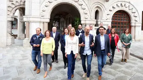 Los delegados territoriales de Vigo y Pontevedra, Marta Fernández-Tapias y Luis López, presidieron esta mañana a primera sesión conjunta de las dos Comisiones Territoriales de Coordinación de ambas áreas en la casa consistorial de O Porriño.
