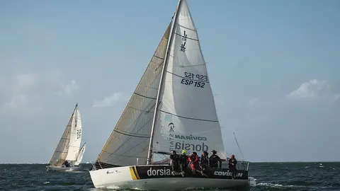 El Dorsia Coviran Sailing Team fue el vencedor de la jornada inaugural. RFEV