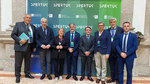 Proxectos estratéxicos vinculados coa economía circular, como o de Altri (800 M€), ou a planta de fabricación de fertilizantes de Reganosa, Repsol e Naturgy (146 M€). Coas novas fontes de enerxía renovables como o hidróxeno verde, o biogás ou a eólica mariña, como a planta de hidróxeno de Reganosa e EDP nas Pontes (156 M€), ou a de Nervión (25 M€) de estruturas para eólica offshore en Ferrol. Tamén vinculados coa biotecnoloxía, como os proxectos de Zendal (111 M€), Indukern (33 M€) e Lonza (200 M€). Co sector agroalimentario, como os de Estrella Galicia (410 M€), Profand (105 M€) ou Jealsa (112 M€). E coa mobilidade do futuro, como o de Stellantis (600 M€) ou Showa Denko (300 M€).