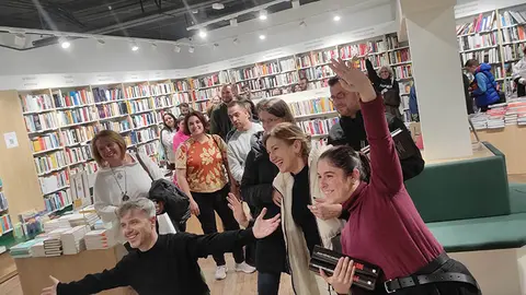 El autor estuvo esta tarde en Compostela con su nuevo thriller, del que ya lleva más de 60.000 ejemplares vendidos desde su publicación en octubre.