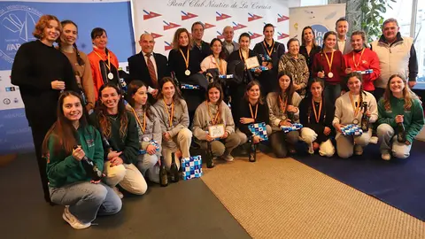 Podio Vigo, Gijón y Oporto PEDRO SEOANE.