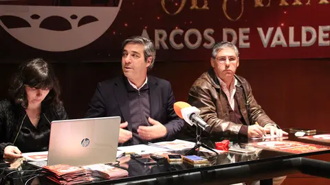 A Magia de Natal 2022 é organizada pela Câmara Municipal em parceria com a ACIAB – Associação Comercial e Industrial de Arcos de Valdevez e de Ponte da Barca, com o objetivo de promover o que se faz em Arcos de Valdevez, pensar na dinamização do comércio local e do turismo, bem como na população, nomeadamente as crianças e os jovens.