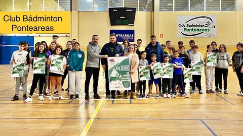 Bádminton solidario esta fin de semana en Ponteareas.