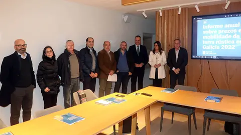 A directora xeral da Axencia Galega de Desenvolvemento Rural, Inés Santé, presidiu a presentación do último informe sobre prezos e mobilidade da terra rústica.