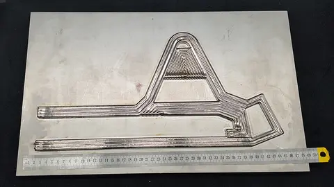 Un nuevo concepto de flap track aplicando la fabricación aditiva basada en deposición de energía directa con hilo mediante procesado láser (W-DED-LB).