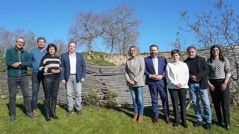 Alcaldes e alcaldesas dos 13 municipios afectados polas innundacións.