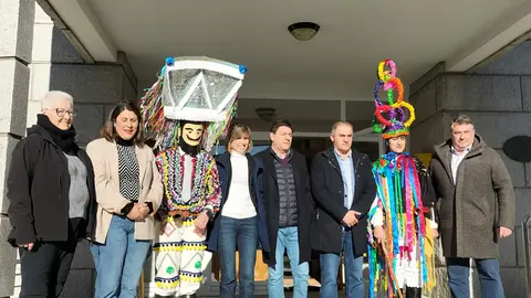 Los carnavales de Vilariño de Conso, Viana do Bolo y Manzaneda, que están declarados como Fiestas de Interés Turístico.
