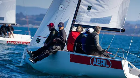 Final de las Villalia J70 Winter Series en la Isla de La Toja. 
©Sailingshots by María Muiña Photography