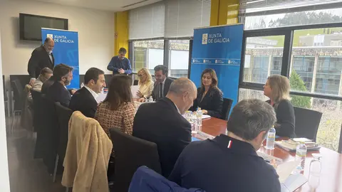 La Xunta y la Fegamp acuerdan crear una comisión técnica.