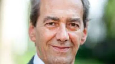 José M. González-Páramo.