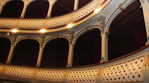 Interior do Teatro Diogo Bernardes. DL-G.