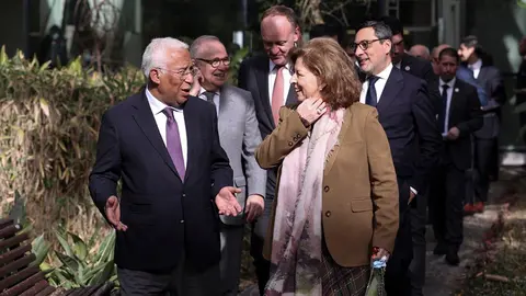 Primeiro-Ministro António Costa com a presidente da Fundação Champalimaud, Leonor Beleza, na assinatura do acordo para a redução em 50% da pegada ambiental, Lisboa.