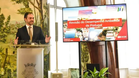 Ministro do Ambiente e da Ação Climática, Duarte Cordeiro, na apresentação da quarta Avaliação de Desempenho Ambiental de Portugal, Sintra.