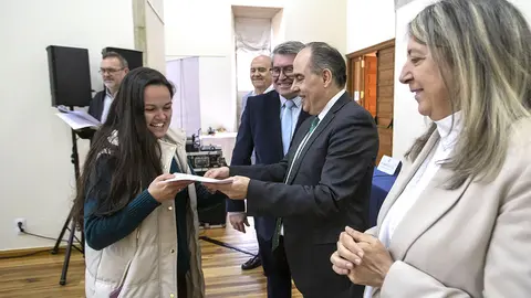 l director xeral de Inclusión Social, Arturo Parrado, asistió hoy a la entrega de diplomas y al balance de las actividades realizadas por esta entidad.