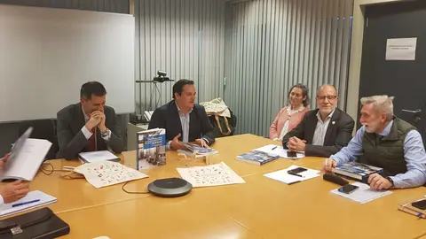 El director de la Agencia Gallega de la Calidad Alimentaria, José Luis Cabarcos, participó en la presentación de este libro.