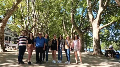 Operadores Turisticos.