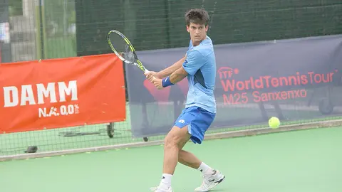 Carlos Sánchez Jover (medios)