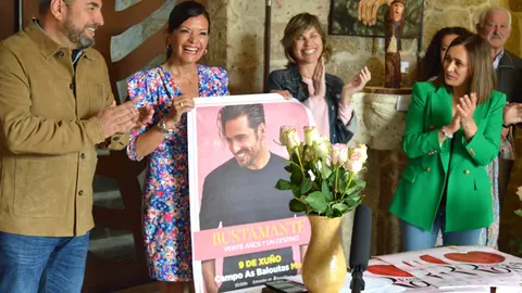 A alcaldesa e a Directora de Turismo de Galicia presentaron hoxe o concerto estrela e cabeza de cartel.