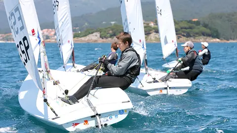 Rodríguez Tábara se hace fuerte en ILCA 4 con Astiazarán mandando en ILCA 6 y Reboreda en ILCA 7