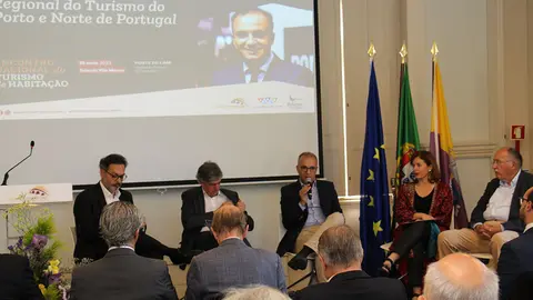 Los representantes de las distintas regiones turísticas de Portugal.