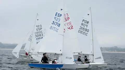 2023-06-03 Los coruñeses Miguez-Pardo, los lusitanos Roquette-Talone y los vigueses Estevez-Wizner (Foto Emilio Mendez)_resultado