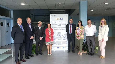 La Unidad mixta de investigación del Grupo Antolín y CTAG avanza en la seguridad y confort del automóvil.