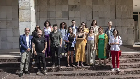 Nesta terceira edición contarán co acompañamento das escritoras Marilar Aleixandre, Brenda Navarro e de Javier Peña, director da actividade.